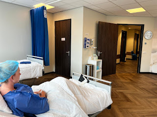 Voorbereiding op knieoperatie in het ziekenhuis
