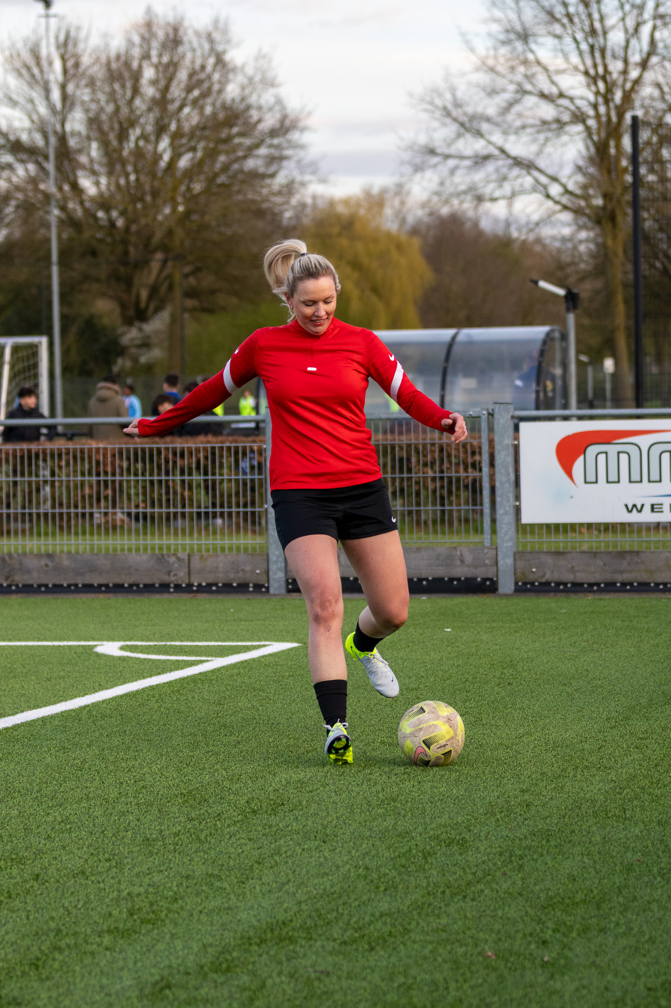 Eerste veldtraining na voorste kruisband blessure
